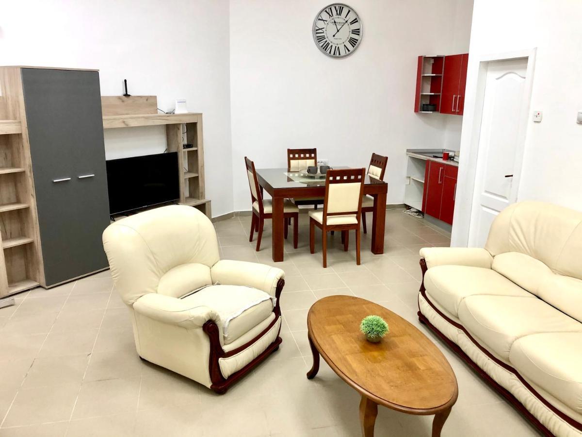 Apartment Tesla Pančevo Extérieur photo