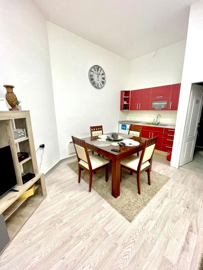 Apartment Tesla Pančevo Extérieur photo